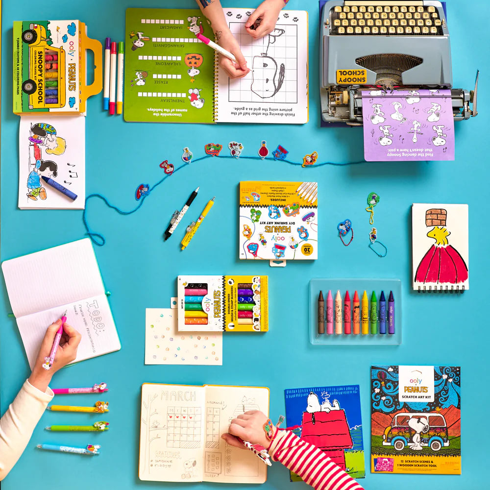 OOLY x Peanuts | Activity Travel Kit