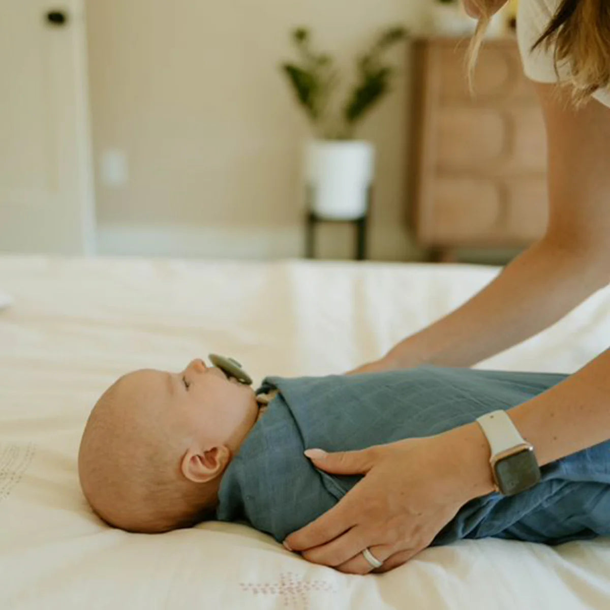 Blue Dusk| Deluxe Muslin Swaddle