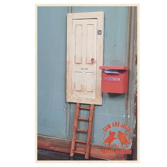 Sam & Julia | Little Mouse Door