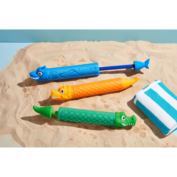 Green Water Blaster