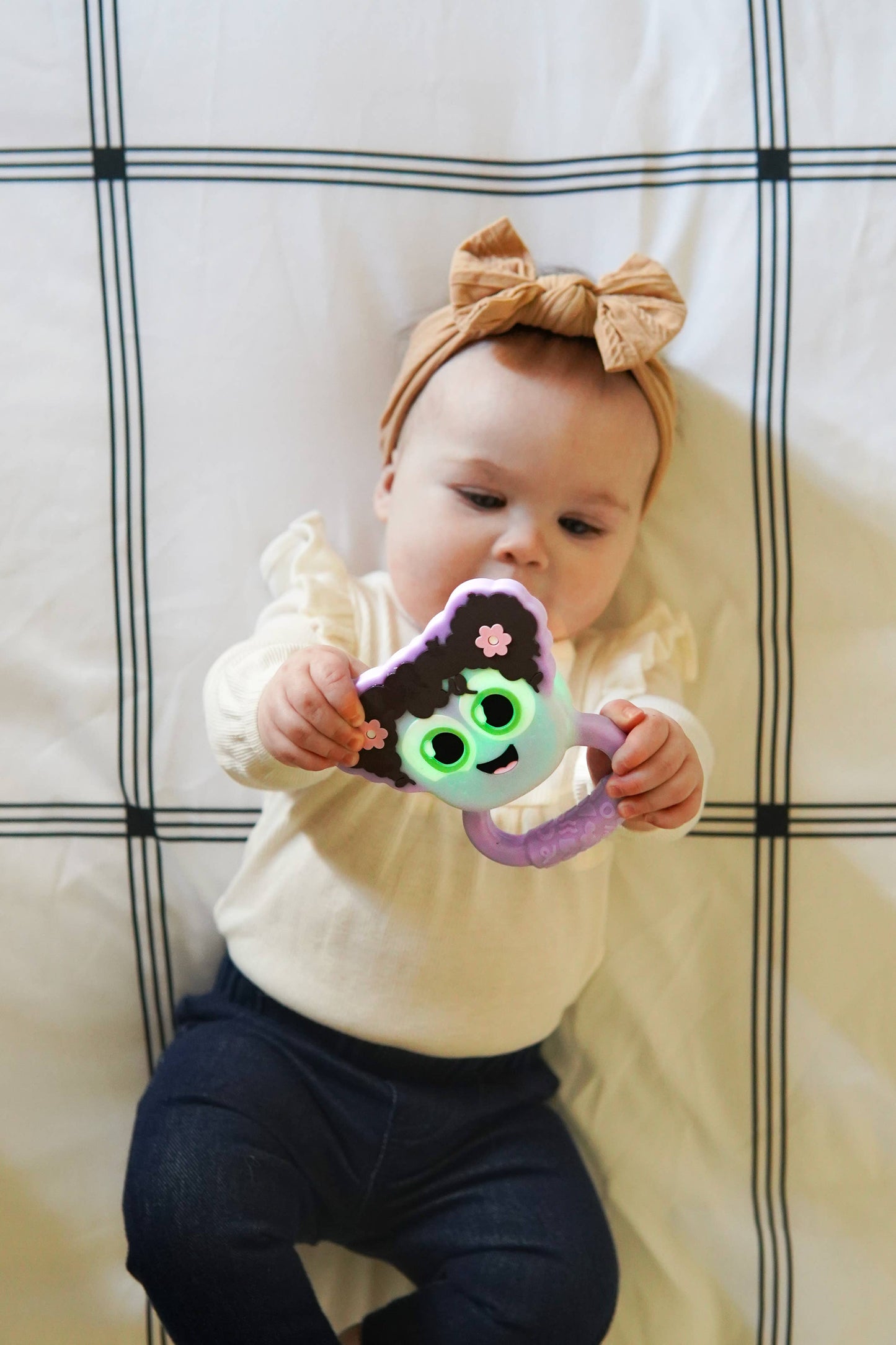 Glo Pals Light Up Rattle |  Lumi
