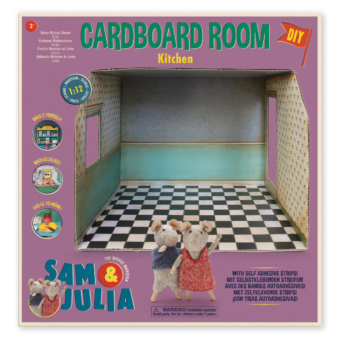 SAM and JULIA|Cardboard Room Kitchen