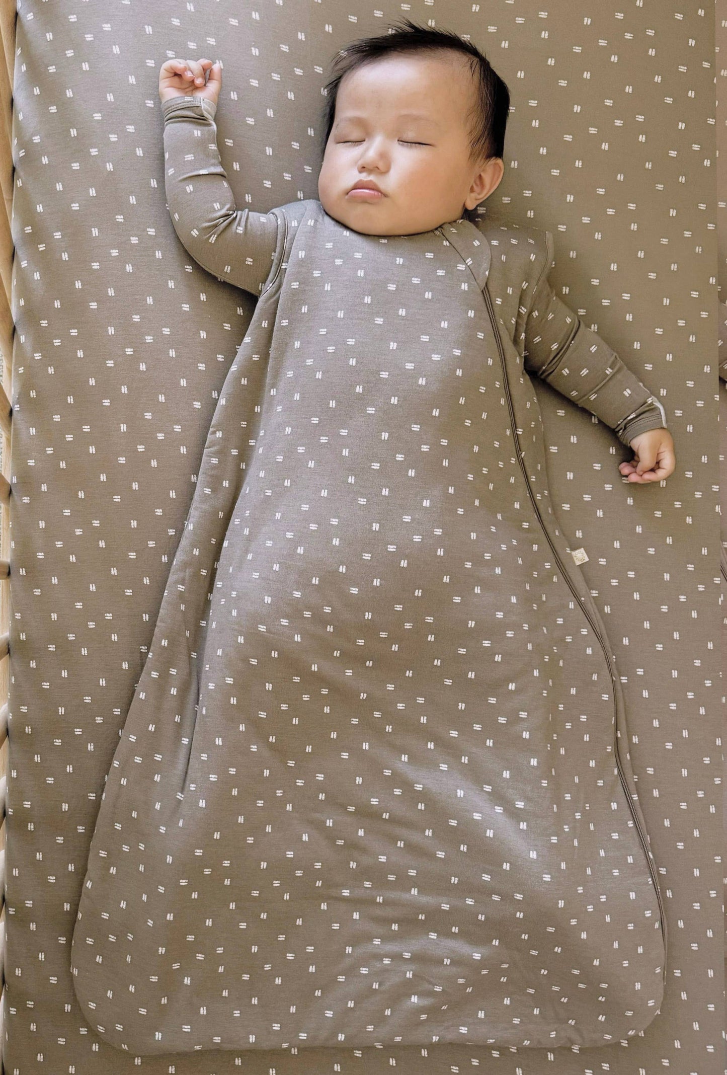 FW24 SLEEP BAG 2.5 TOG: Dainty / 3-9 months / 2.5