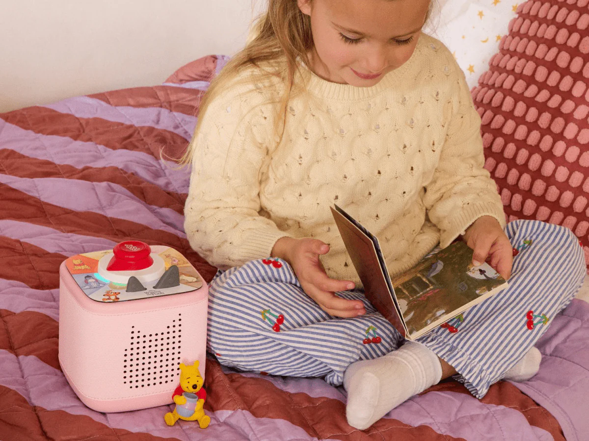 Toniebox 2 Play Set | Winnie the Pooh | Cloud Pink